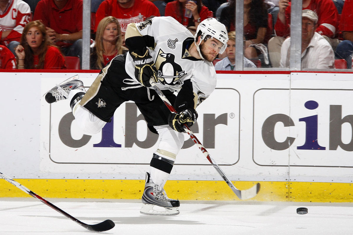 Chris-Kunitz.jpg